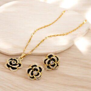 ONE LEFT--GRAB IT NOW---18K Gold-Plated Necklace & Earring Set